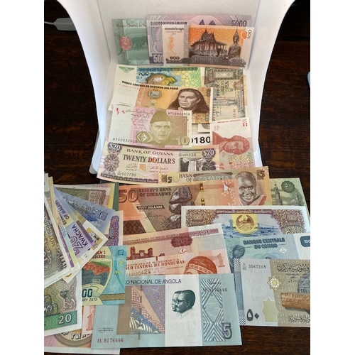 180 - 32 Uncirculated foreign banknotes