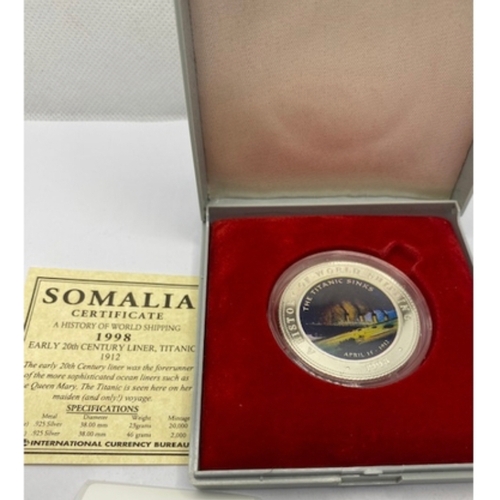 69 - Titanic Commemorative silver coin, 0.999 fineness with COA, 1998