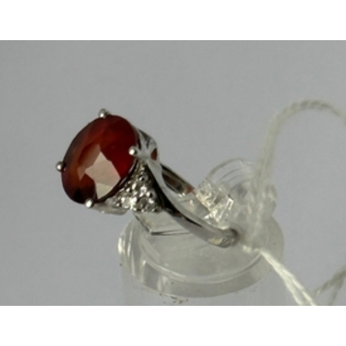 193 - 925 silver garnet and white topaz ring, size J