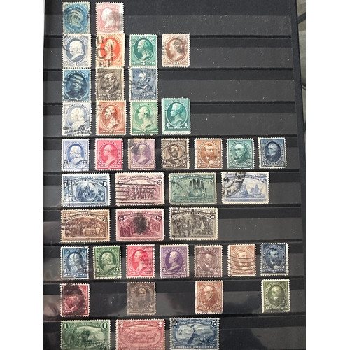 342 - USA stamp stockbook, contains approx. 2,500 mint and used stamps, Early American stamps from 1800's ... 