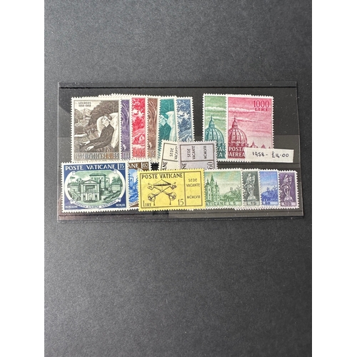 176 - VATICAN mint stamps selection from 1933 -1958 on 16 stamp stockcards