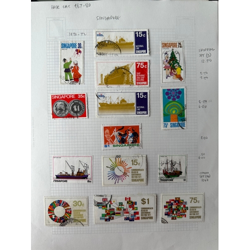 184 - SINGAPORE asian mint and used stamp selection 1970 - 2003 on album pages, Cat value £ 311 total stam... 