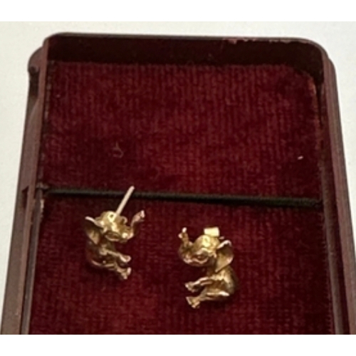 318 - pair 9ct gold 'sitting elephant' earrings