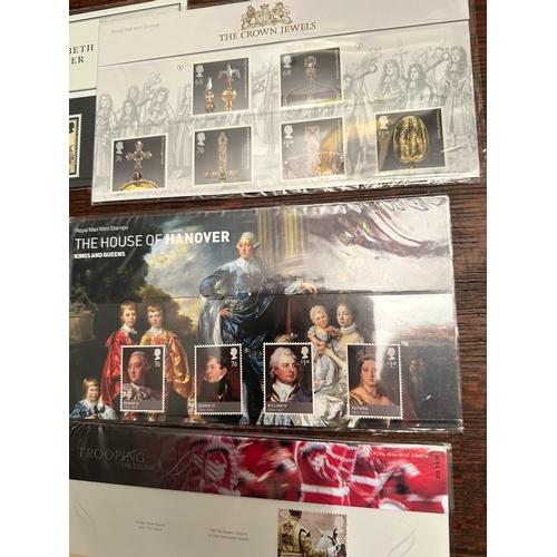 656 - UK GB Royal Family, monarchs inc QEII Royal Mail stamps in part presentation packs and from prestige... 