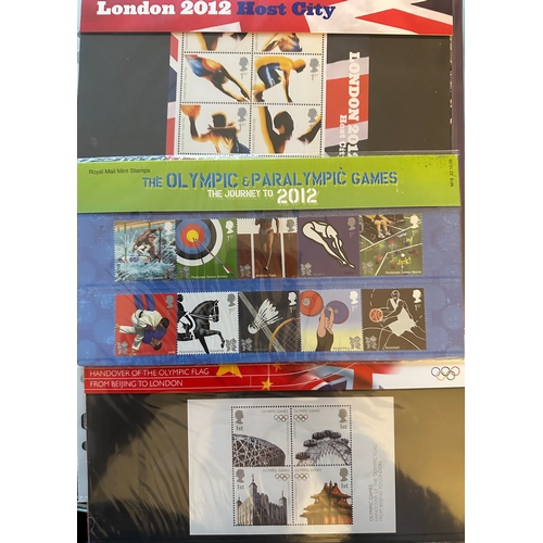 607 - UK GB Royal Mail 2012 Olympic and Paralympic Games 'Smiler' sheet, mini sheets and Presentation Pack... 