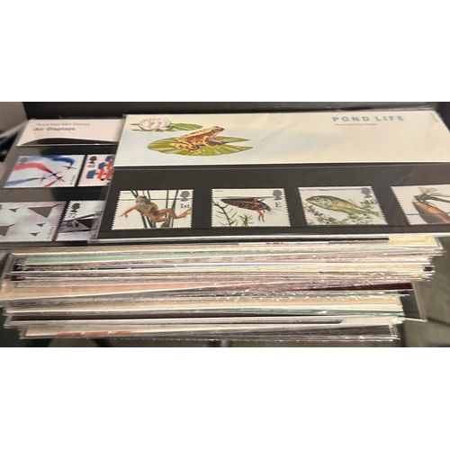 609 - Face value £310+ GB Royal Mail collection of Presentation Packs and mini sheets (commemorative stamp... 