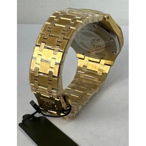 261 - Designer style AP Royal Oak replica watch. Working when listed