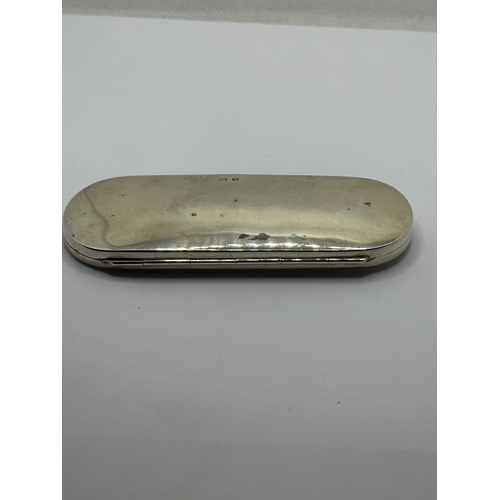 526 - Sterling Silver 1921 vintage spectacles glasses case, spring closing mechanism, very clean  velvet /... 