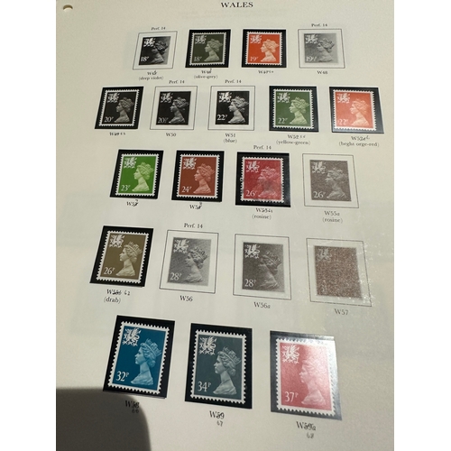 652 - UK GB Regional decimal and pre-decimal stamps including Guernsey mint um, Jersey mint um, Isle of Ma... 