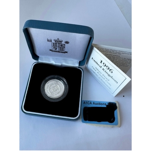 349 - Royal Mint Sterling silver £1 coin with COA, 1996   QE2, Northern Ireland depicting Irish cross