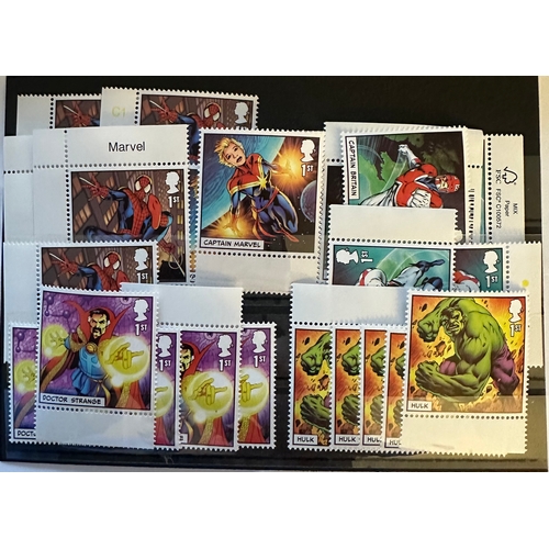 422 - Marvel comics illustrated 1st class stamps (25) inc Spiderman and Hulk etc., 2019 mint um, some marg... 