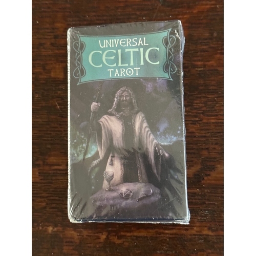 466 - 1 x Celtic tarot cards, unused full pack of 78 cards