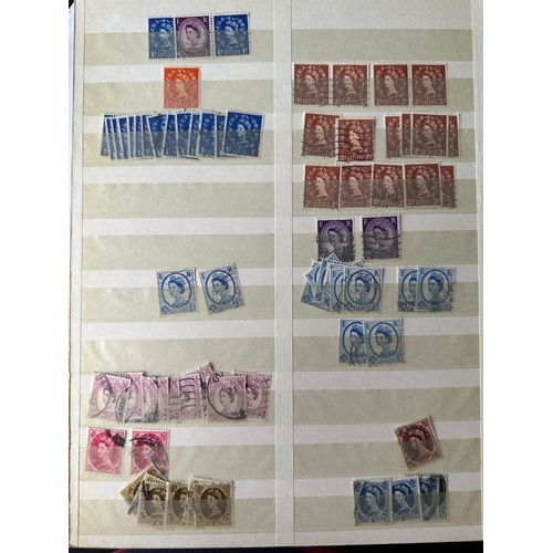 497 - UK GB QE2 early / mid century Definitive stamps on stamp dealer stockleaves. Includes blocks, castle... 