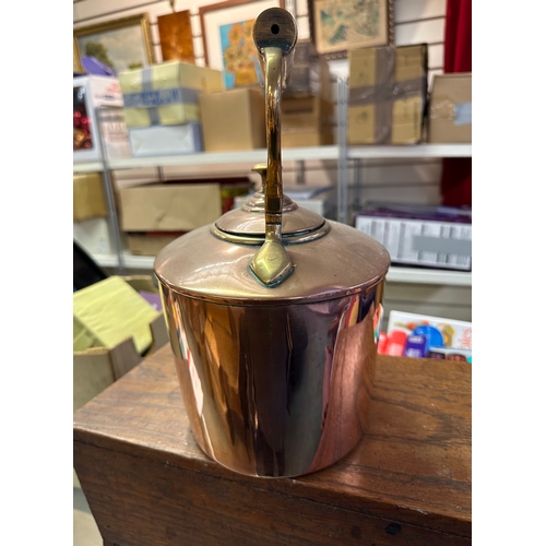 118 - Good (Medium) sized Victorian copper kettle ( with brass handle trim )