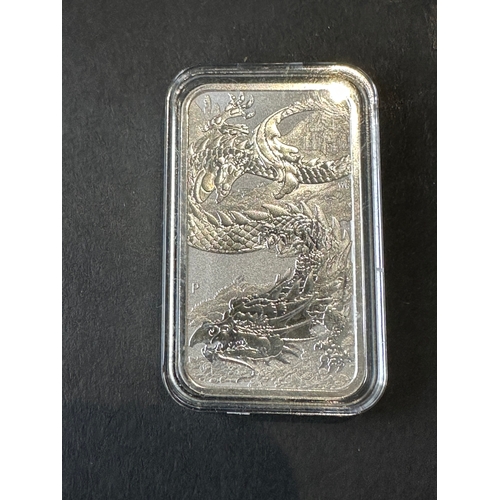 545 - SILVER bullion bar with Bu dragon, 9999 fineness, QEII, Australia 2023 in protective capsule