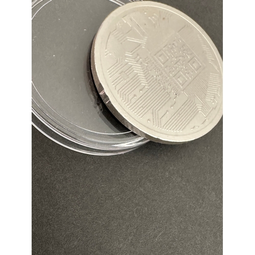 698 - Silver Bitcoin token, 2017 Limited edition a/f, with capsule, 999.9 fineness