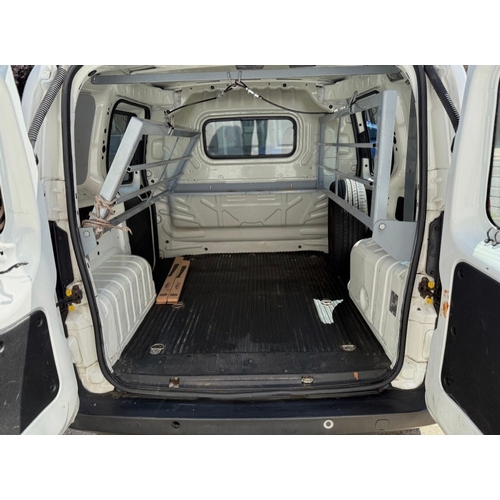 5 - FIAT FIORINO 1.3 AUTOMATIC DIESEL VAN, MOT'd June 2026, 1 former keeper from new ( First Registered ... 