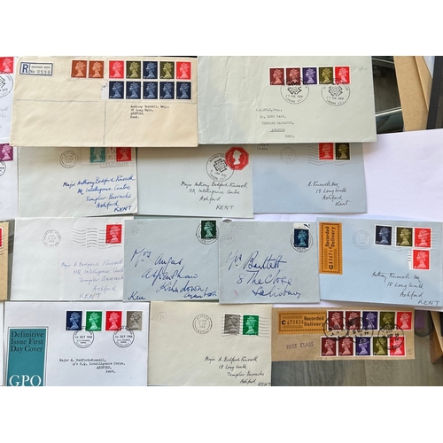 16 - Definitive FDC and Last Day of Sterling covers with Machins stamps being part of small collection of... 