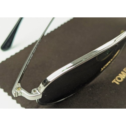 75 - TOM FORD Sunglasses 
