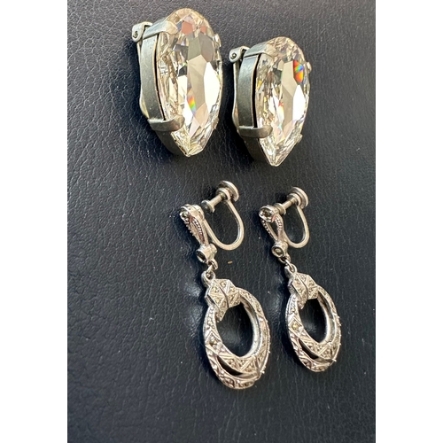 218 - pair of clip on and pair of screw on earrings