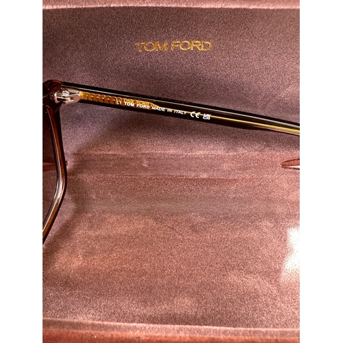 346 - TOM FORD ( famous for 007 James Bond's sunglasses), Italian Designer gents / mens / unisex 'Fletcher... 