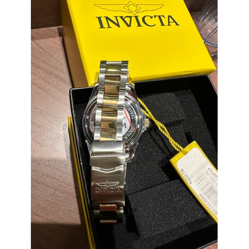 28 - INVICTA gents / unisex 200m Divers watch silver and gold coloured stainless steel bracelet with blac... 
