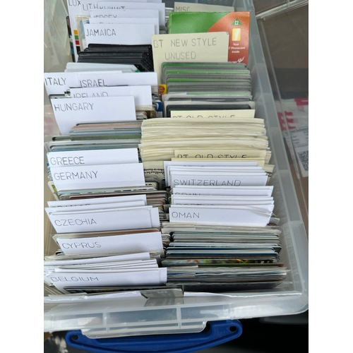 34 - Collection of phonecards, unused and used, GB and worldwide sorted in a strong plastic storage box w... 