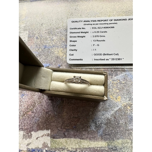 836 - White gold engagement ring, certified, size L, 0.25 carat
