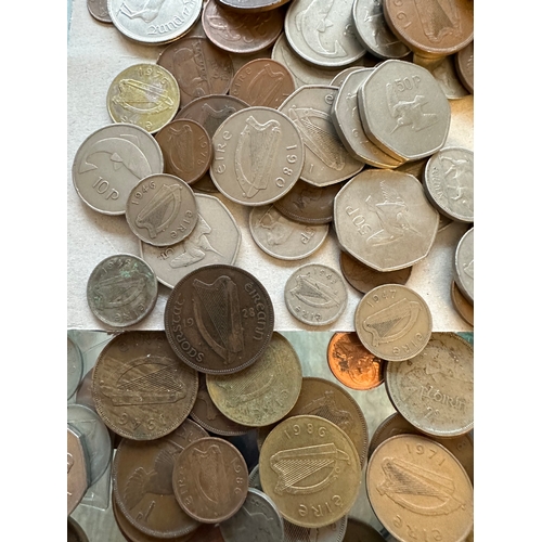 875 - Unsorted collection of Eireann coins including silver, coins noted include 1928, pre decimal and dec... 