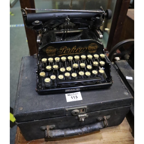 113 - German Perkeo vintage typewriter with folding carriage in fitted case. 
(B.P. 24% incl. VAT)