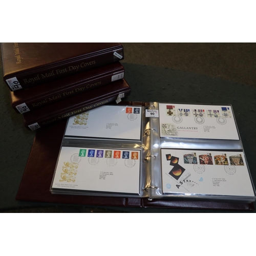 90 - Great Britain collection of First Day covers in four Royal Mail stamp albums, 1990 to 2005 period.
(... 