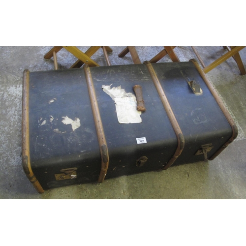 529 - Cane bound steamer trunk.
(B.P. 24% incl. VAT)