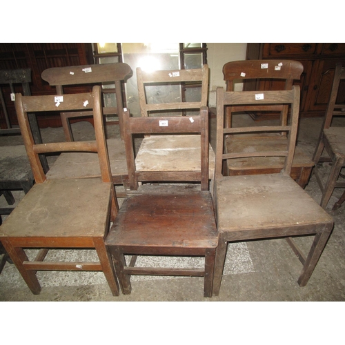 567 - Collection of 19th Century oak bar back farmhouse kitchen chairs. (6)
(B.P. 21% + VAT)