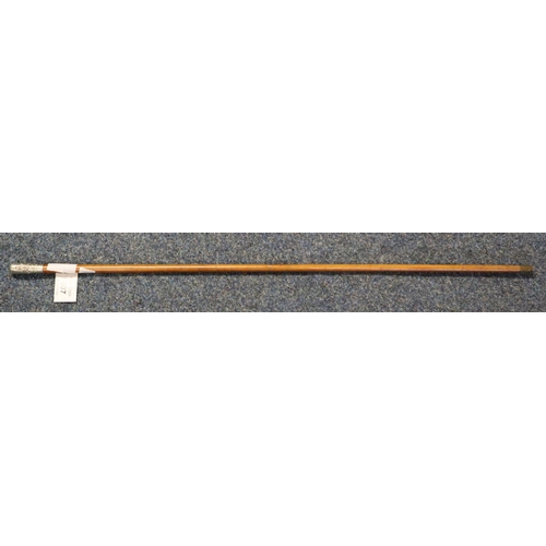 207 - British military swagger stick with white metal terminal 'The Welsh Regiment'.
(B.P. 21% + VAT)