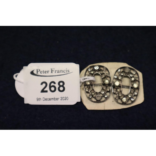 268 - A Pair of paste set shoe buckles.
(B.P. 21% + VAT)