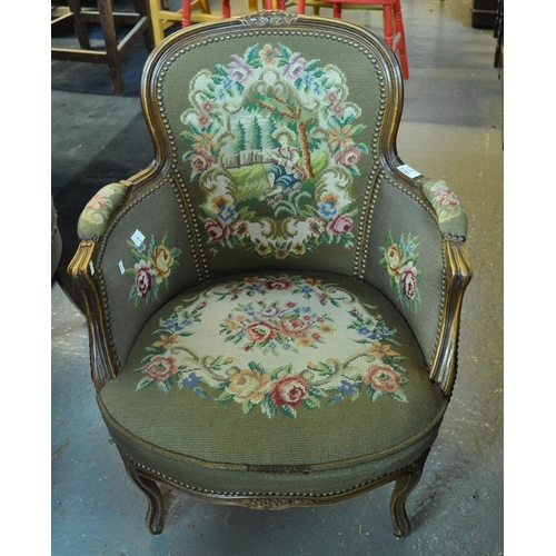 520 - Small tapestry upholstered French style side chair.
(B.P. 21% + VAT)