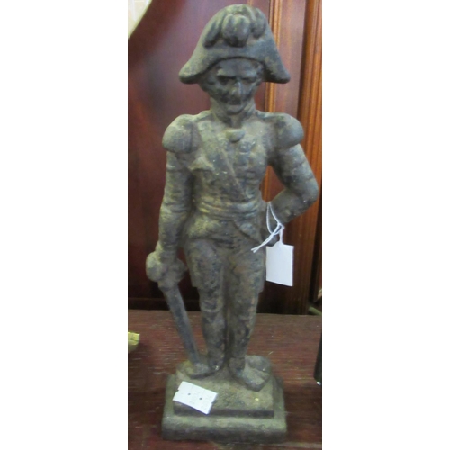 74 - Cast iron doorstop of Wellington.
(B.P. 21% + VAT)