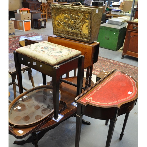 498 - Collection of furniture to include; two serving trays, one with a glass base, Edwardian piano stool,... 