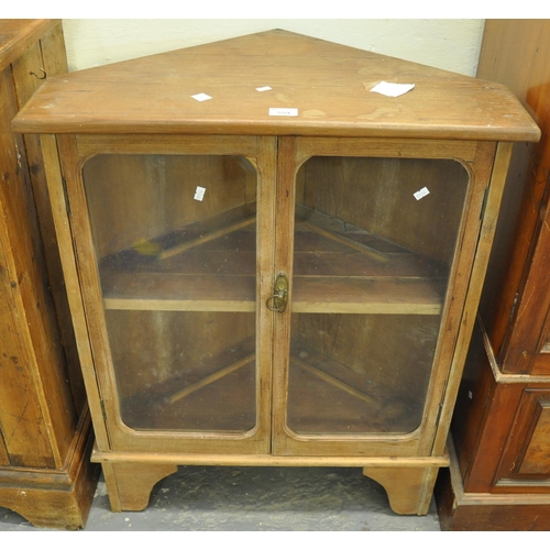 559 - Late Victorian pine single door blind panelled free standing corner cupboard, together with another ... 