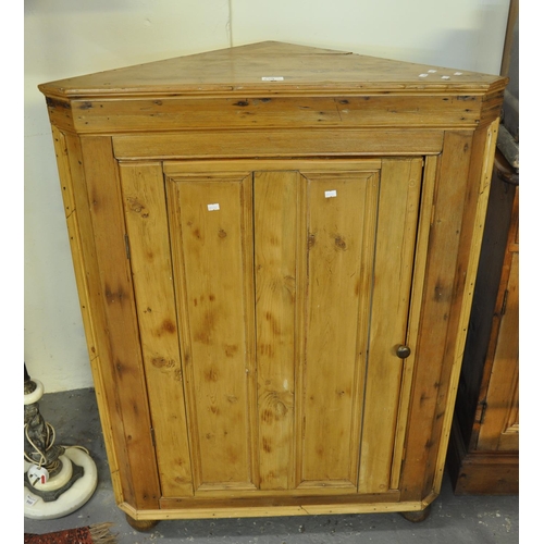 559 - Late Victorian pine single door blind panelled free standing corner cupboard, together with another ... 