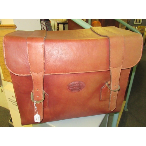 70 - Texas Land collection heavy leather two handled storage bag or case. 
(B.P. 21% + VAT)