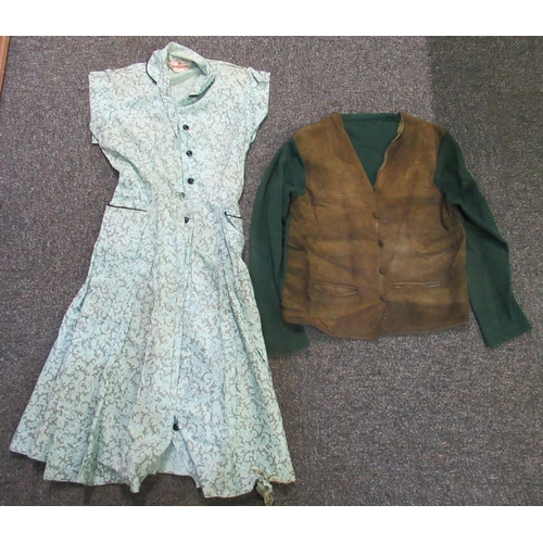 100A - Collection of vintage clothing mostly ladies to include; a small cream cotton child's dress with flo... 