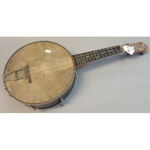 82 - John Grey & Sons, London, vintage ukulele/banjo.
(B.P. 21% + VAT)