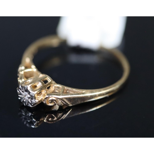 258 - 9ct gold diamond solitaire ring in illusion setting, ring size L&1/2.  Together with a 9ct gold sapp... 