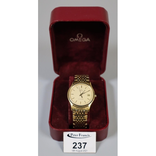 237 - Omega Seamaster quartz gold plated gents wrist watch in original box.
(B.P. 21% + VAT)