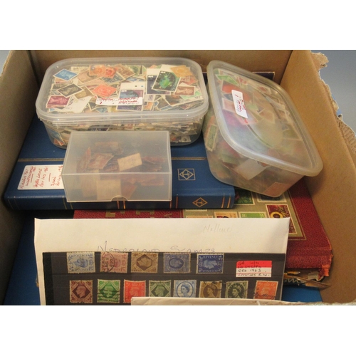 65 - Box with all world selection of stamps in albums, stockbooks and plastic boxes Many 100's.
(B.P. 21%... 