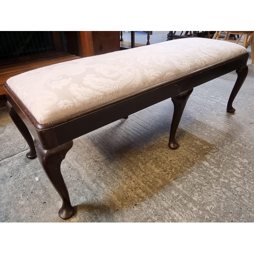 502 - 18th Century style mahogany fender stool of wide proportions having cream floral and foliate upholst... 