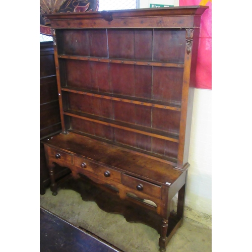 530 - 19th Century oak two stage rack back pot board dresser, the moulded cornice above boarded rack with ... 