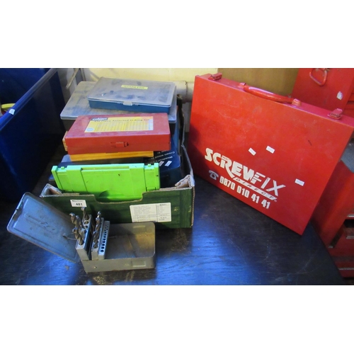 481 - Box containing various Screwfix screws, drill bits, socket set, Axminster boxed drill pieces etc.
(B... 