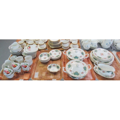 424 - Three trays of Royal Albert bone china Berkeley design dinner ware, together with a tray of Czechosl... 